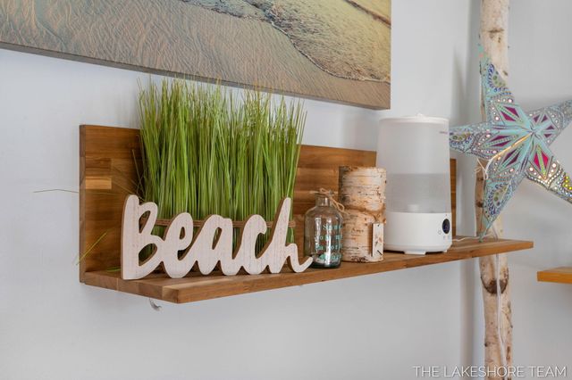 843 W 25th Street, Holland, MI 49423