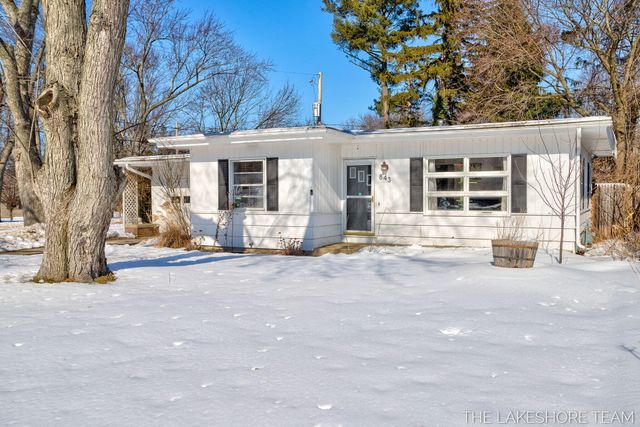 843 W 25th Street, Holland, MI 49423