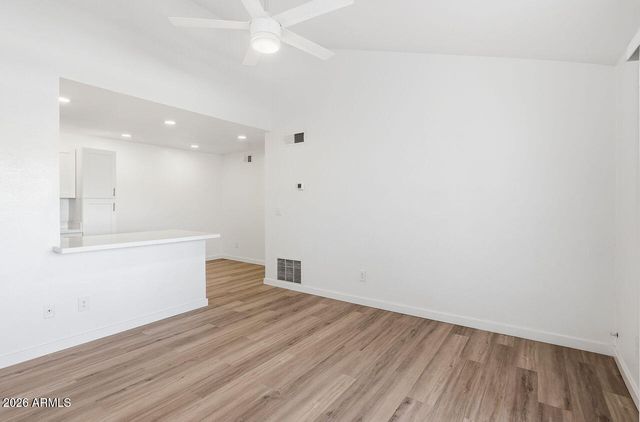 623 W Guadalupe Road 215, Mesa, AZ 85210