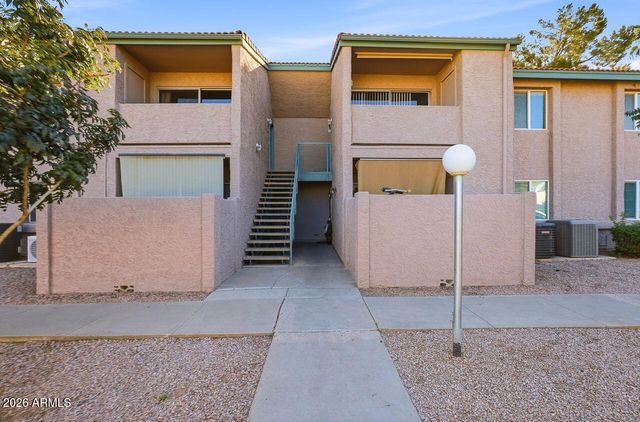 623 W Guadalupe Road 215, Mesa, AZ 85210