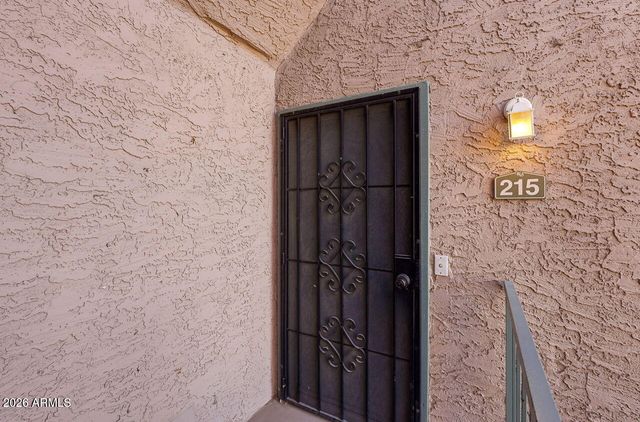 623 W Guadalupe Road 215, Mesa, AZ 85210