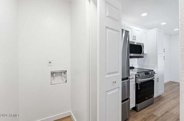 623 W Guadalupe Road 215, Mesa, AZ 85210