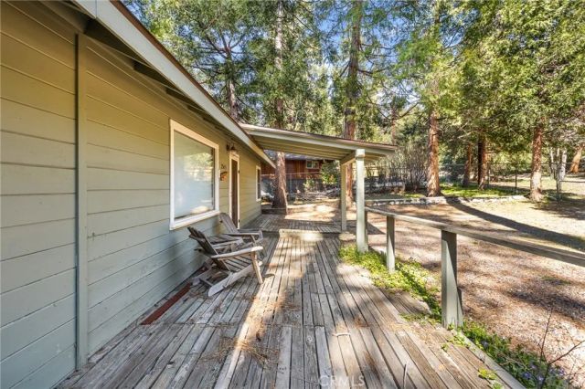 25455 Tahquitz, Idyllwild, CA 92549