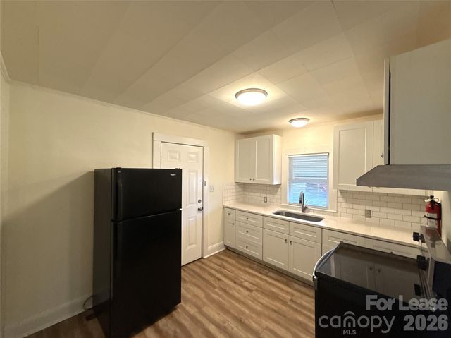 1907 E Elm Street, Gastonia, NC 28054