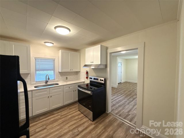 1907 E Elm Street, Gastonia, NC 28054