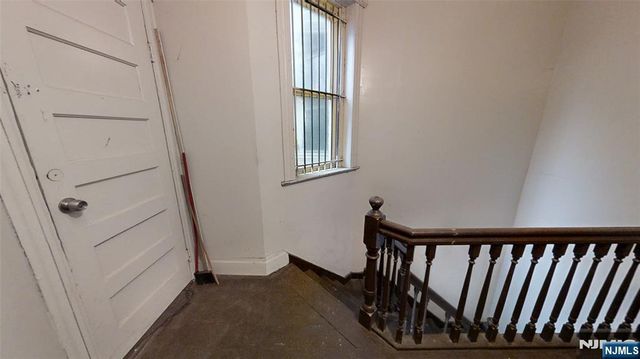 504 Springfield, Newark, NJ 07103