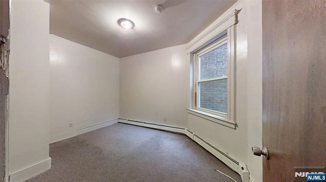 504 Springfield, Newark, NJ 07103