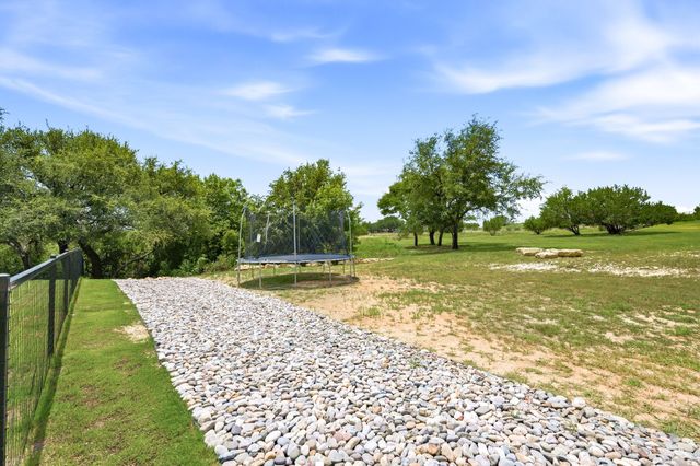 2088 Eagles Ridge Drive, Weatherford, TX 76087