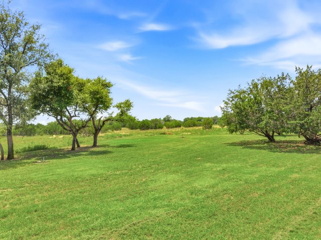 2088 Eagles Ridge Drive, Weatherford, TX 76087