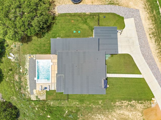 2088 Eagles Ridge Drive, Weatherford, TX 76087