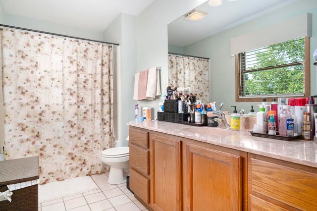 101 Ridgewood Lane, Dyer, IN 46311