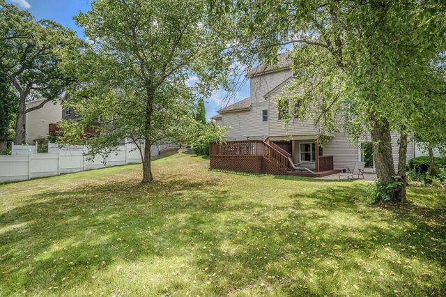 101 Ridgewood Lane, Dyer, IN 46311