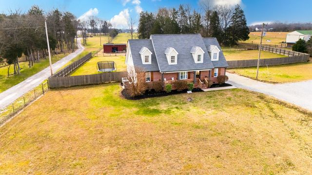 1993 Egypt Rd, Chapel Hill, TN 37034