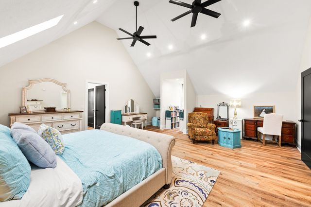 1993 Egypt Rd, Chapel Hill, TN 37034