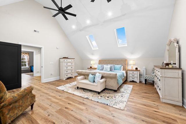 1993 Egypt Rd, Chapel Hill, TN 37034