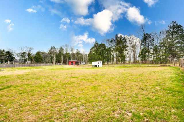 1993 Egypt Rd, Chapel Hill, TN 37034