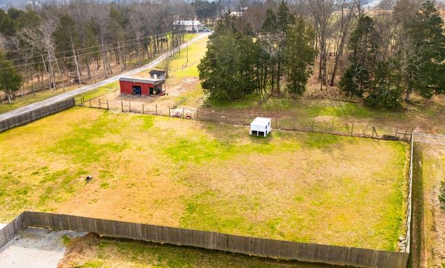 1993 Egypt Rd, Chapel Hill, TN 37034