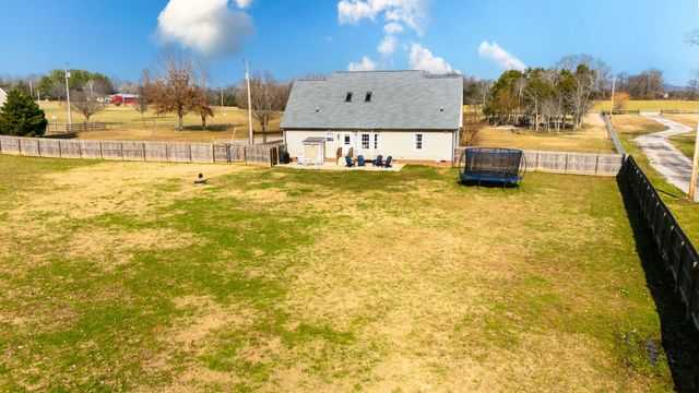 1993 Egypt Rd, Chapel Hill, TN 37034