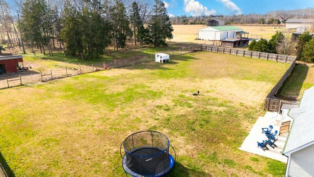 1993 Egypt Rd, Chapel Hill, TN 37034