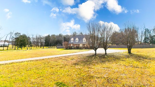 1993 Egypt Rd, Chapel Hill, TN 37034