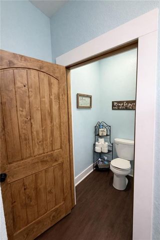 1044 SW 101St Road, Chilhowee, MO 64733