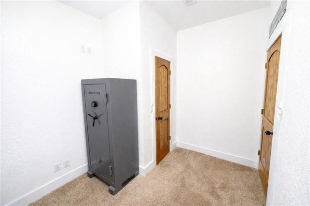 1044 SW 101St Road, Chilhowee, MO 64733