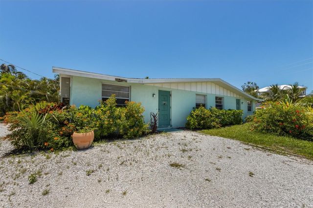 411 ALAMANDA ROAD