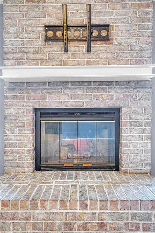 1004 NE Bob White Rd, Lawton, OK 73501