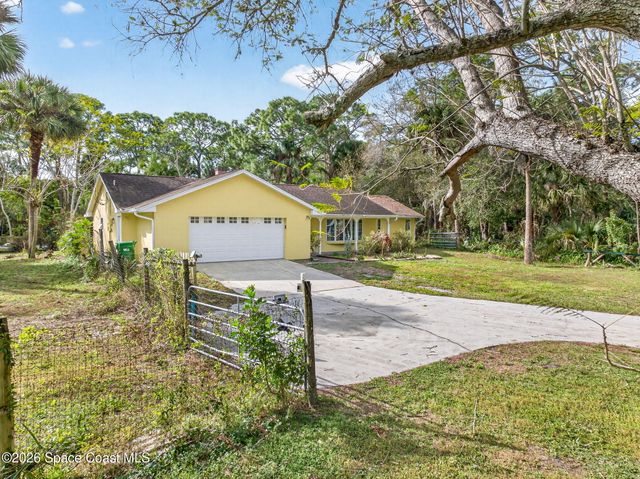 6331 Quarterhorse Circle, Cocoa, FL 32926
