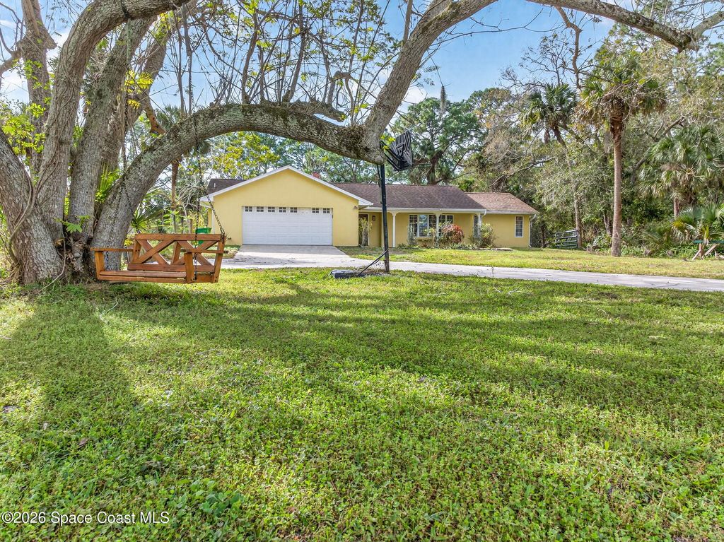 6331 Quarterhorse Circle, Cocoa, FL 32926