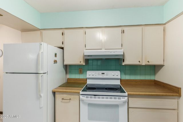 19633 N STAR RIDGE Drive, Sun City West, AZ 85375