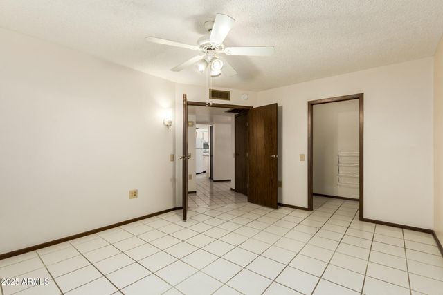 19633 N STAR RIDGE Drive, Sun City West, AZ 85375