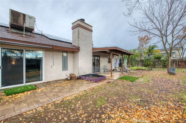 6189 N Cleo Avenue, Fresno, CA 93722