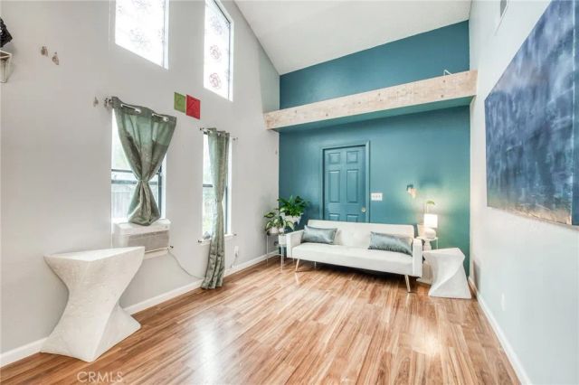 6189 N Cleo Avenue, Fresno, CA 93722