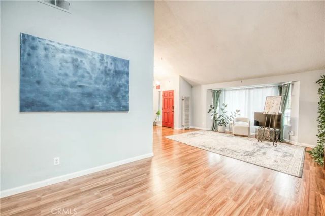 6189 N Cleo Avenue, Fresno, CA 93722