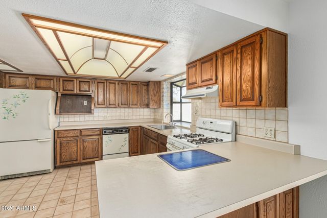 11827 N 65TH Place, Scottsdale, AZ 85254