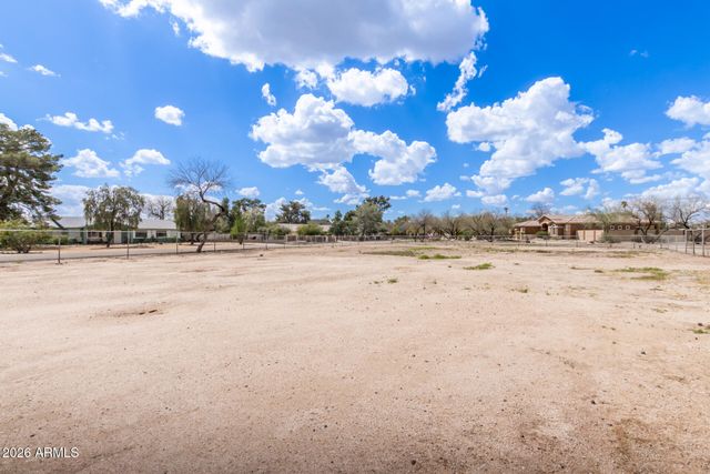 11827 N 65TH Place, Scottsdale, AZ 85254