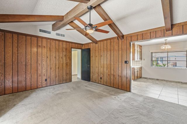 867 E Frederick Avenue, Fresno, CA 93720