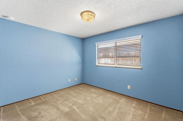 867 E Frederick Avenue, Fresno, CA 93720