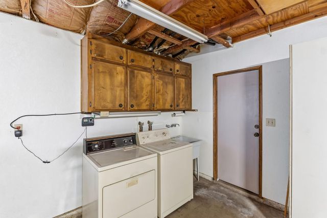 867 E Frederick Avenue, Fresno, CA 93720