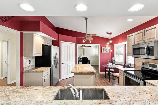 8355 Mystic Greens WAY 1903, Naples, FL 34113