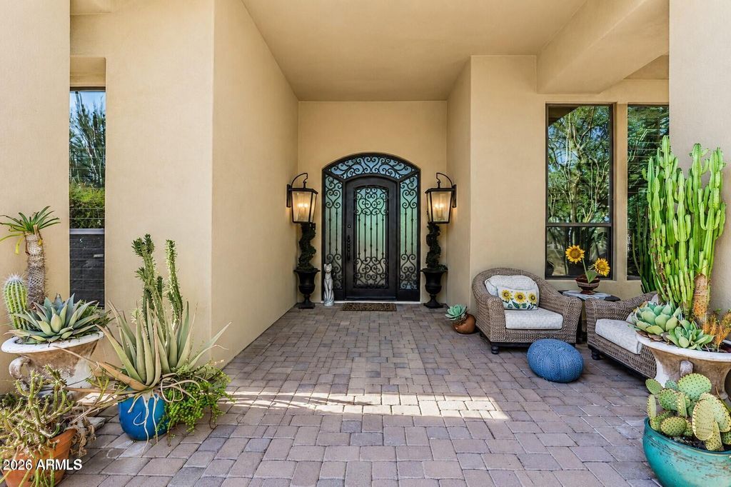 5716 E MILTON Drive, Cave Creek, AZ 85331 — photo 3