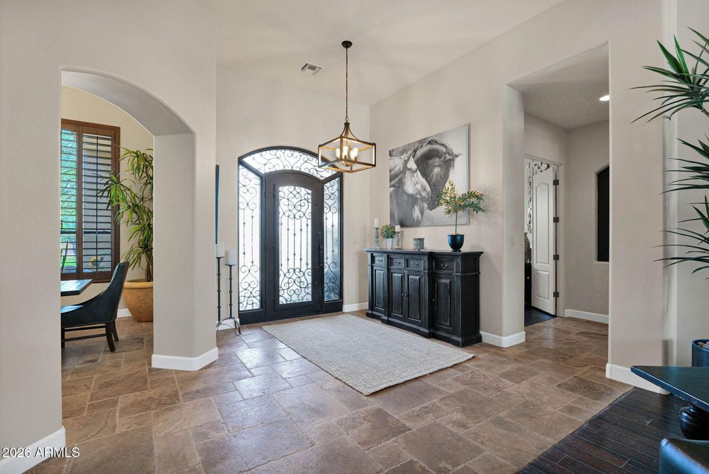 5716 E MILTON Drive, Cave Creek, AZ 85331 — photo 4
