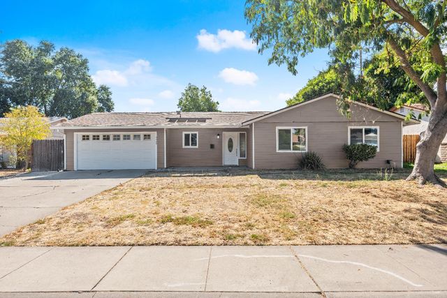 4028 Vosburg St, Sacramento, CA 95826