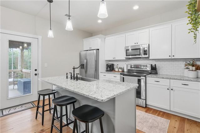 224 Brookshire Drive, Temple, GA 30179