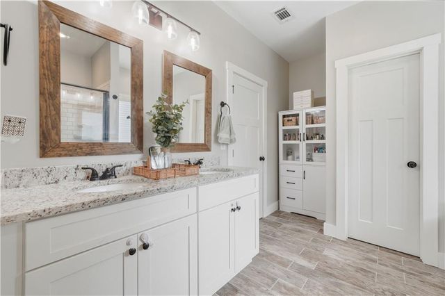 224 Brookshire Drive, Temple, GA 30179