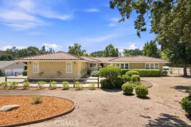 28042 Balkins, Agoura Hills, CA 91301