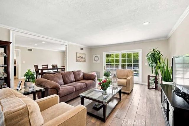 28042 Balkins, Agoura Hills, CA 91301
