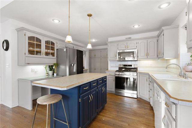 1519 Colt Circle, Raymore, MO 64083