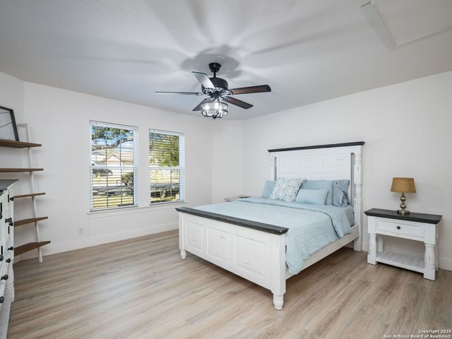 8403 Maple Ridge, San Antonio, TX 78239